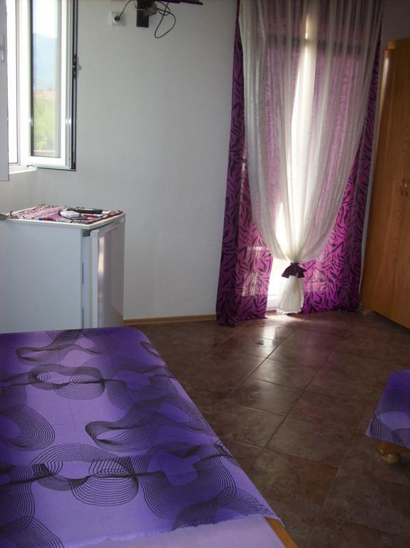 Lukic Apartmani Bar Exterior foto