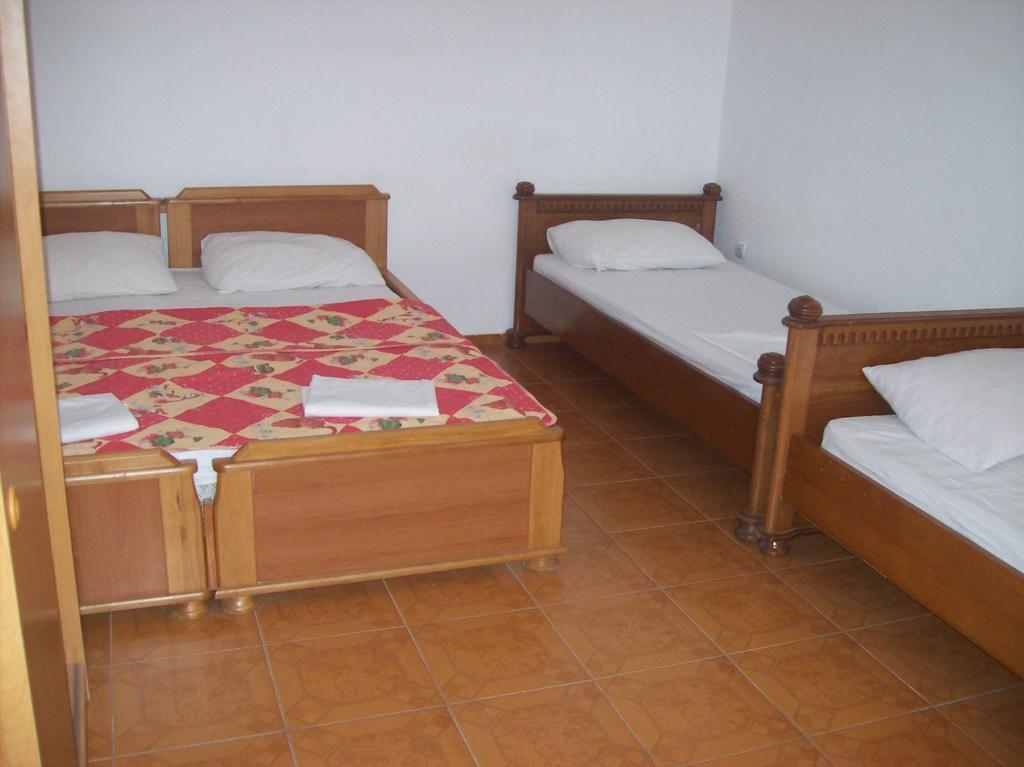Lukic Apartmani Bar Zimmer foto